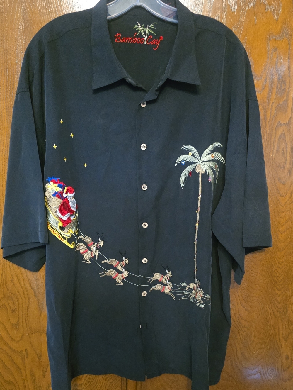 BAMBOO Cay Black Short-Sleeve Button-Down with Holiday Sleigh Embroidery